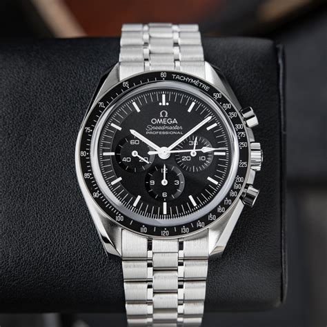 bracciale omega speedmaster moonwatch|Omega Speedmaster moonwatch price.